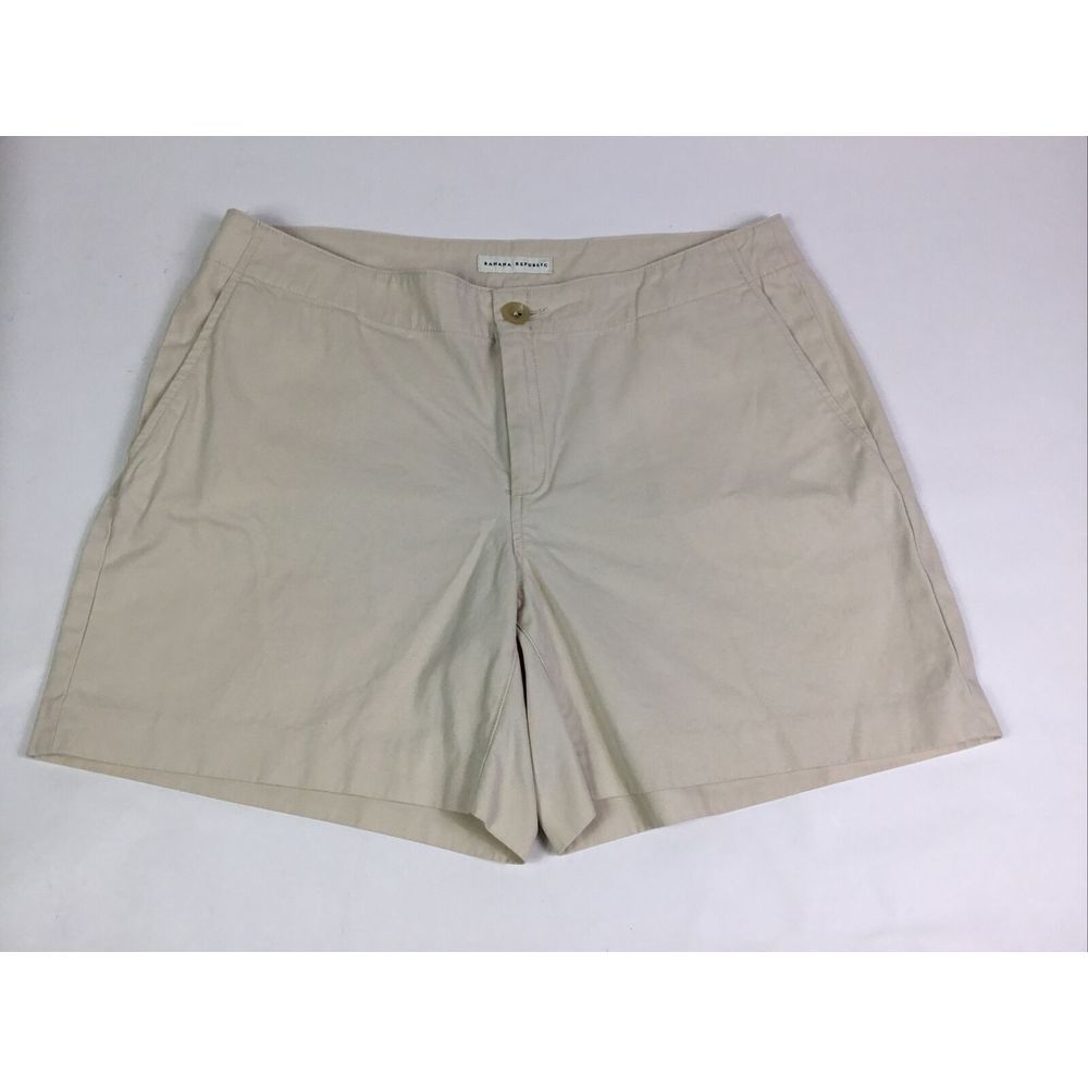 Banana Republic Womens Shorts Khaki chinos Size 14 med rise waist 34